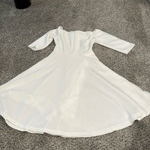 White dress off shoulder size s/m